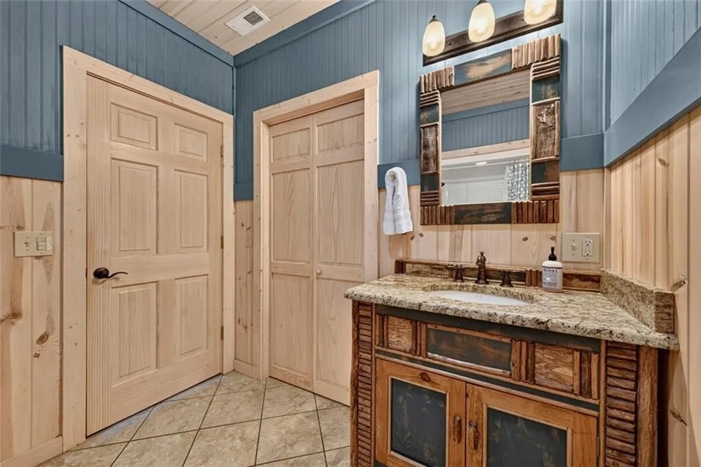 85 Squirrel Chase Morganton, GA 30560