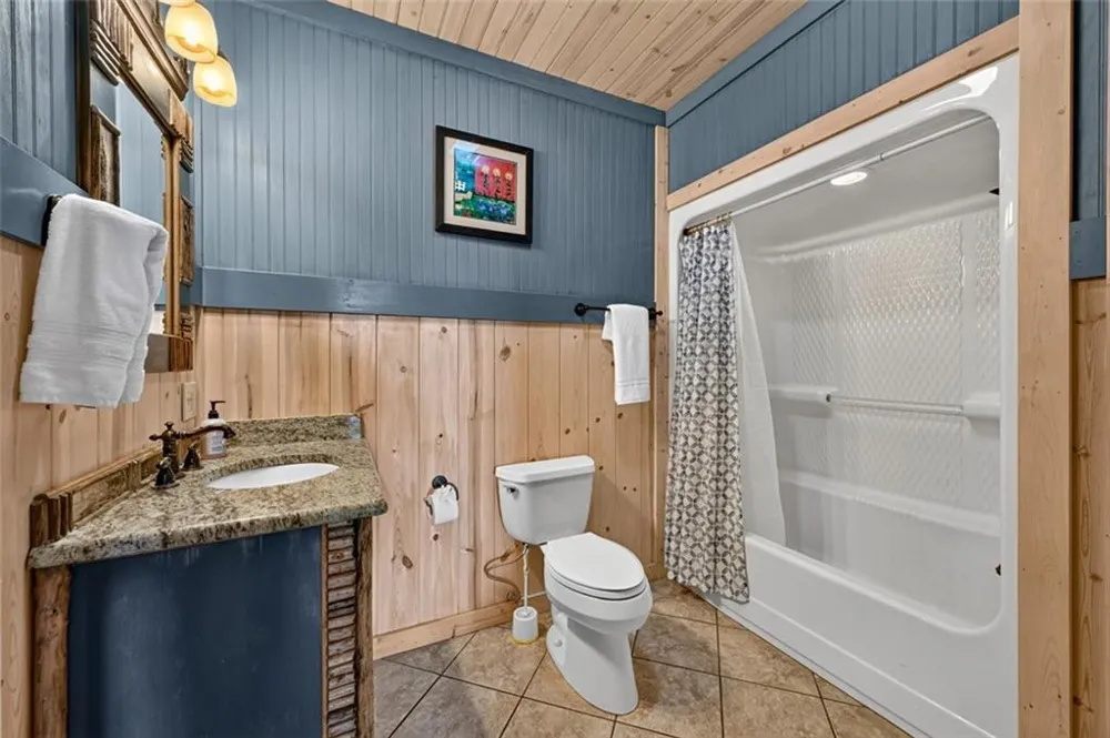 85 Squirrel Chase Morganton, GA 30560