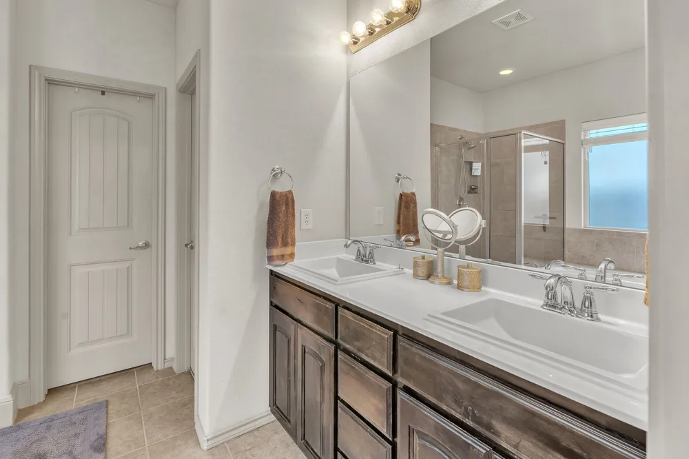 1052 Jodie Drive Weatherford, TX 76087
