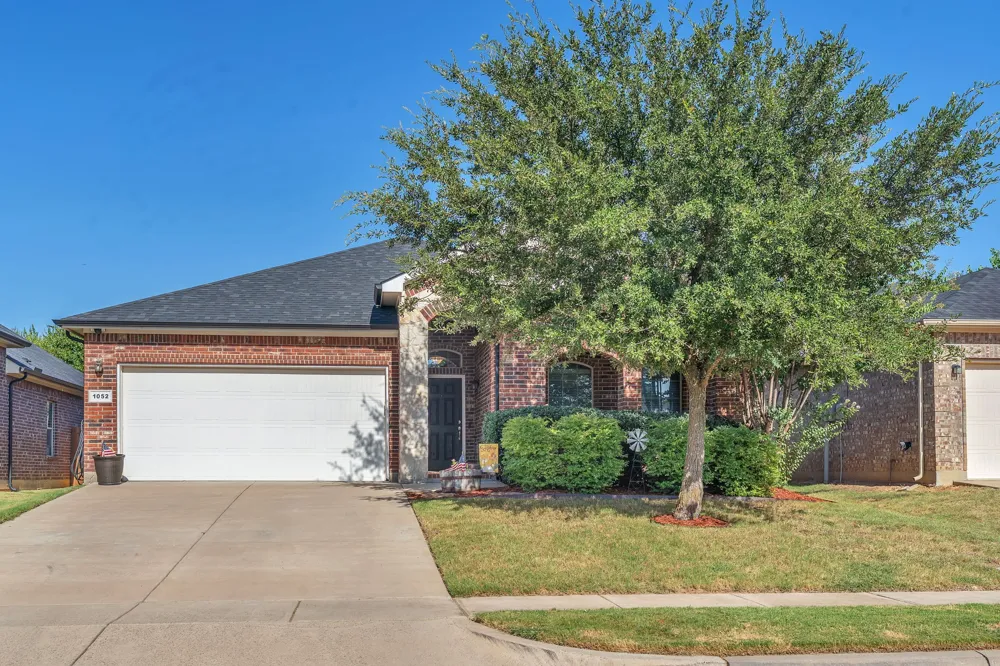 1052 Jodie Drive Weatherford, TX 76087