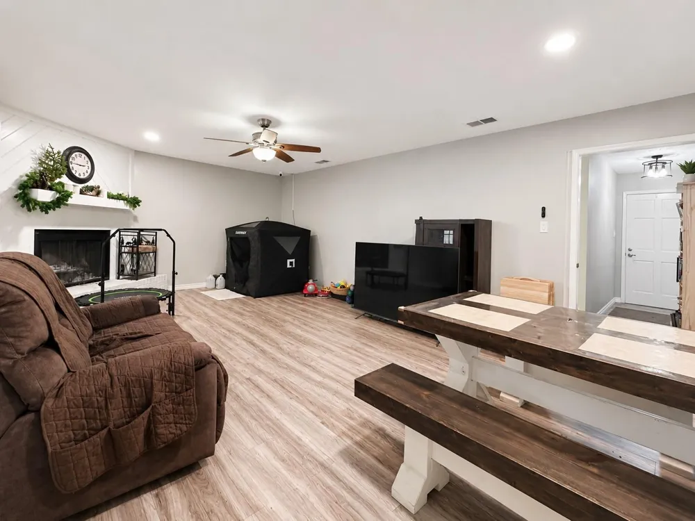 704 Janeway Street Lufkin, TX 75901
