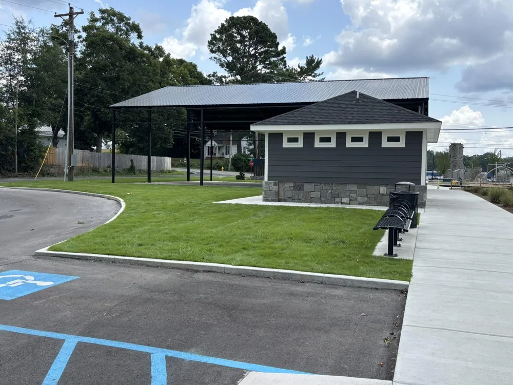 309 Culberson Avenue LaFayette, GA 30728