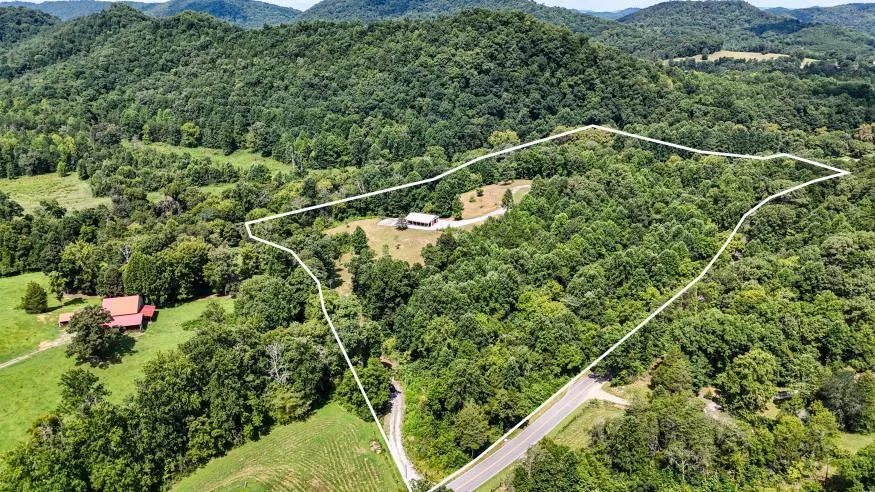 811 Belltown Road Tellico Plains, TN 37385