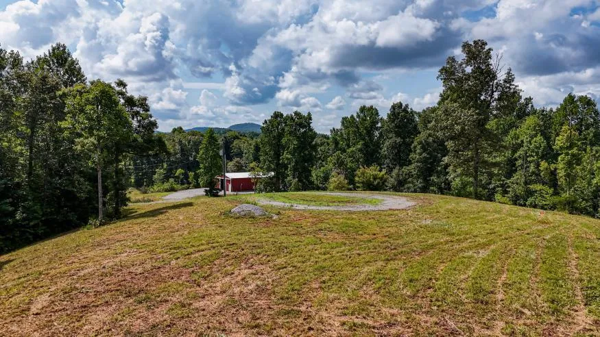 811 Belltown Road Tellico Plains, TN 37385