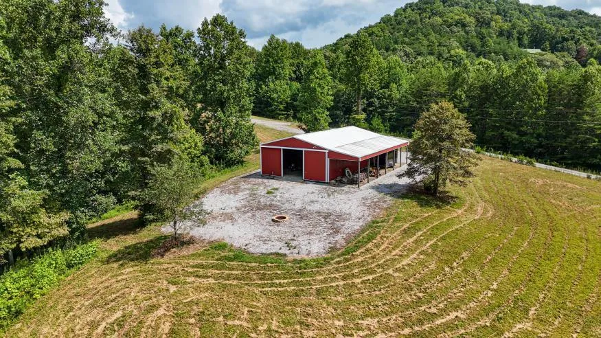 811 Belltown Road Tellico Plains, TN 37385
