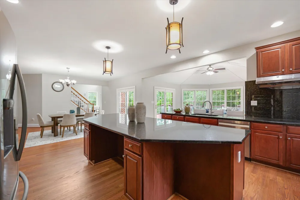 2086 Autumn Hill Drive Ann Arbor, MI 48103