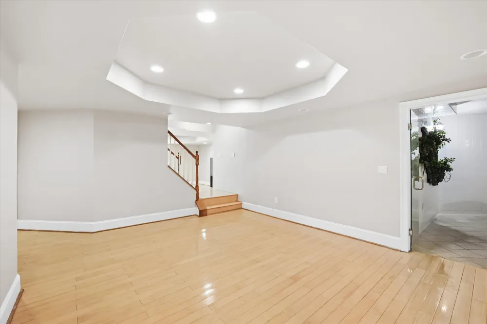 2086 Autumn Hill Drive Ann Arbor, MI 48103