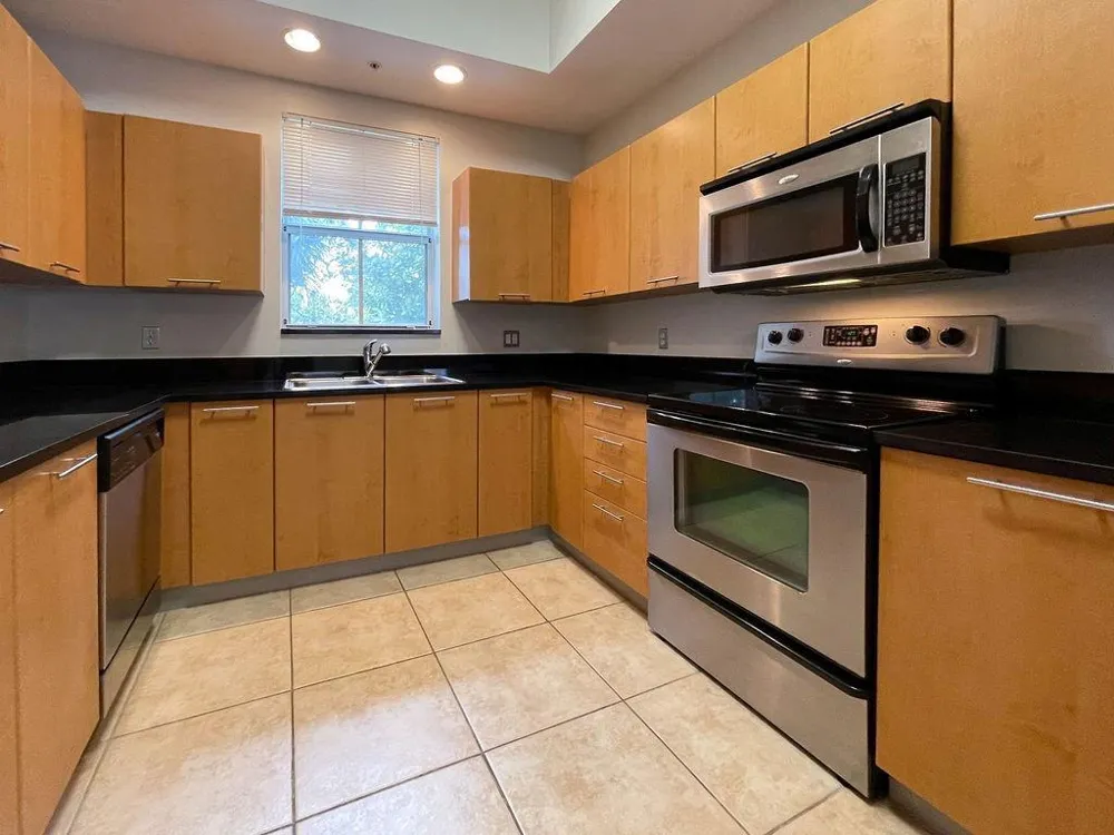 2377 Vintage Drive Lighthouse Point, FL 33064