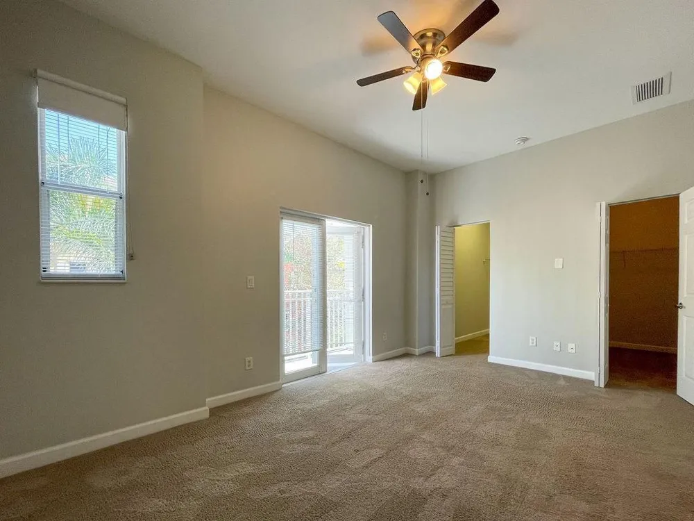 2377 Vintage Drive Lighthouse Point, FL 33064