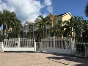 2377 Vintage Drive Lighthouse Point, FL 33064