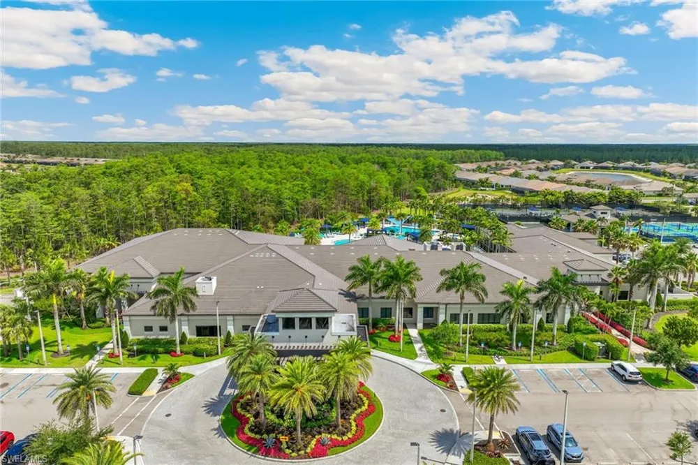 28433 Capraia Drive Bonita Springs, FL 34135