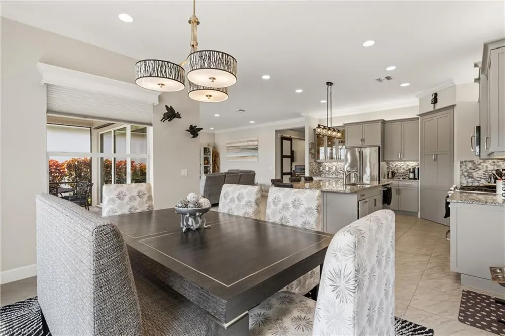28433 Capraia Drive Bonita Springs, FL 34135