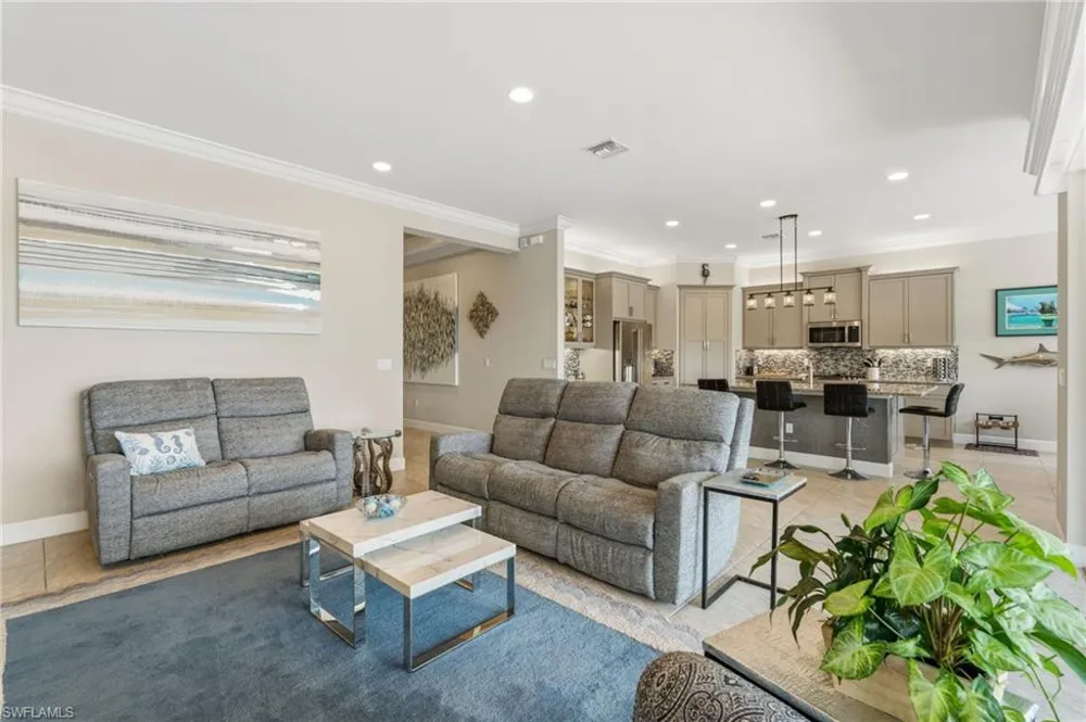 28433 Capraia Drive Bonita Springs, FL 34135
