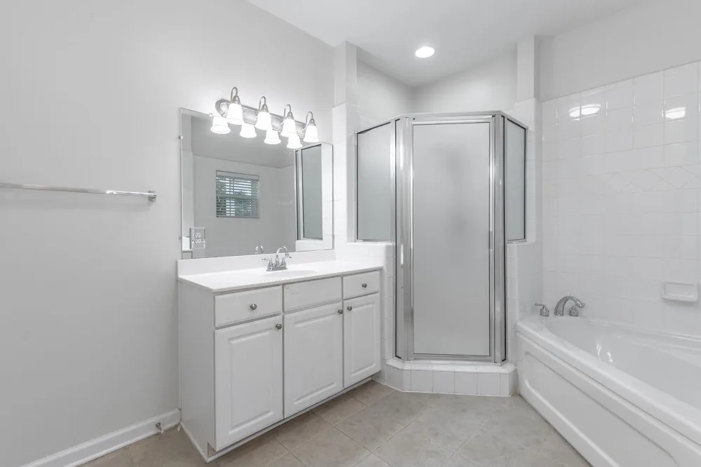 2105 Regency Court Chattanooga, TN 37421
