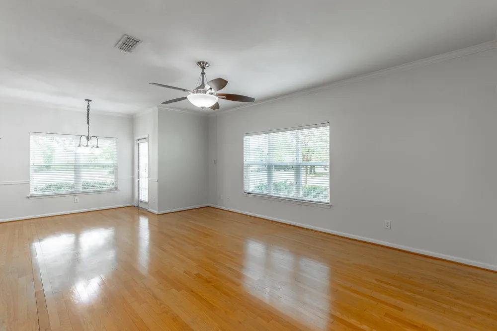 2105 Regency Court Chattanooga, TN 37421
