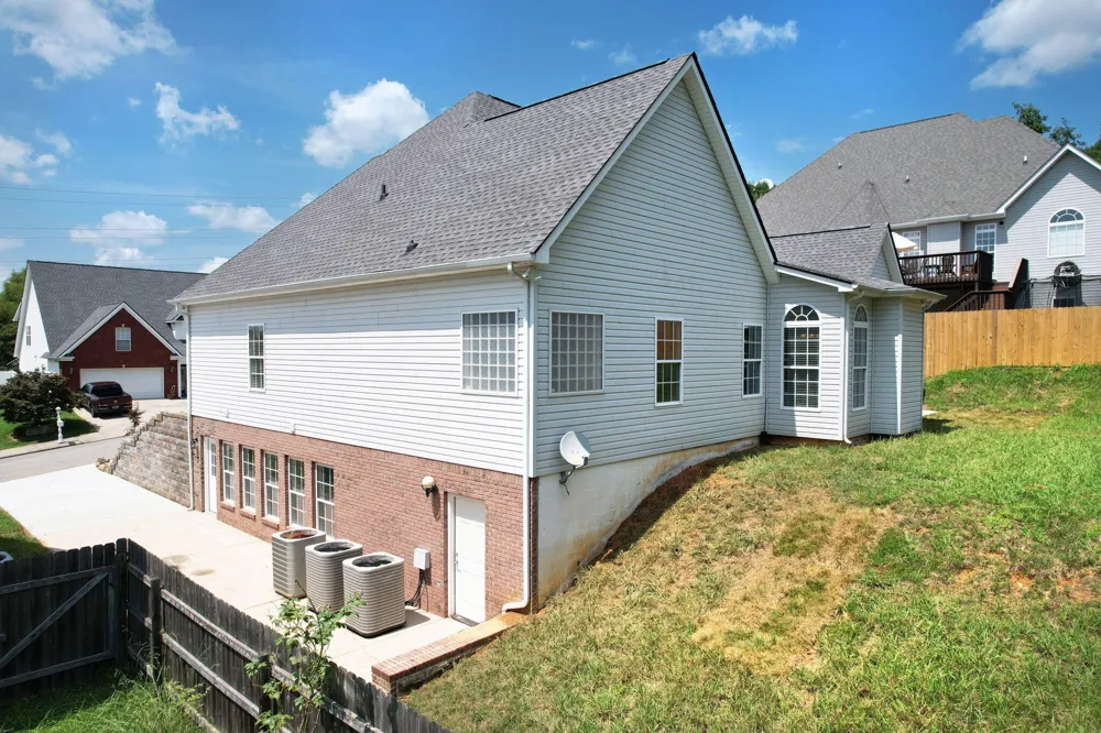 2266 Red Tail Lane Chattanooga, TN 37421