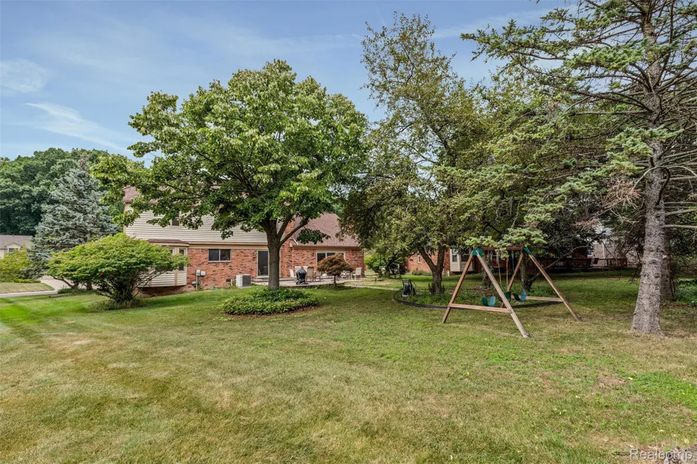 450 Timberline Drive Rochester Hills City, MI 48309