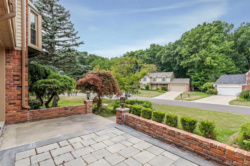 450 Timberline Drive Rochester Hills City, MI 48309