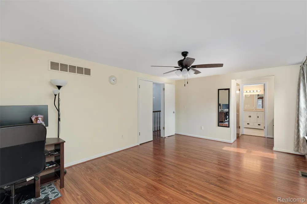 450 Timberline Drive Rochester Hills City, MI 48309