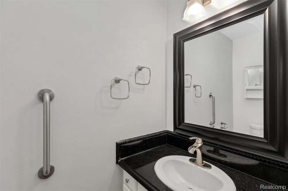 450 Timberline Drive Rochester Hills City, MI 48309