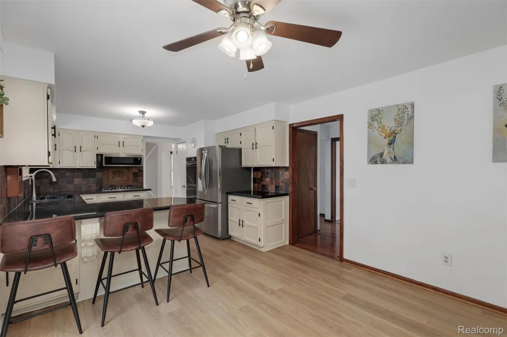 450 Timberline Drive Rochester Hills City, MI 48309