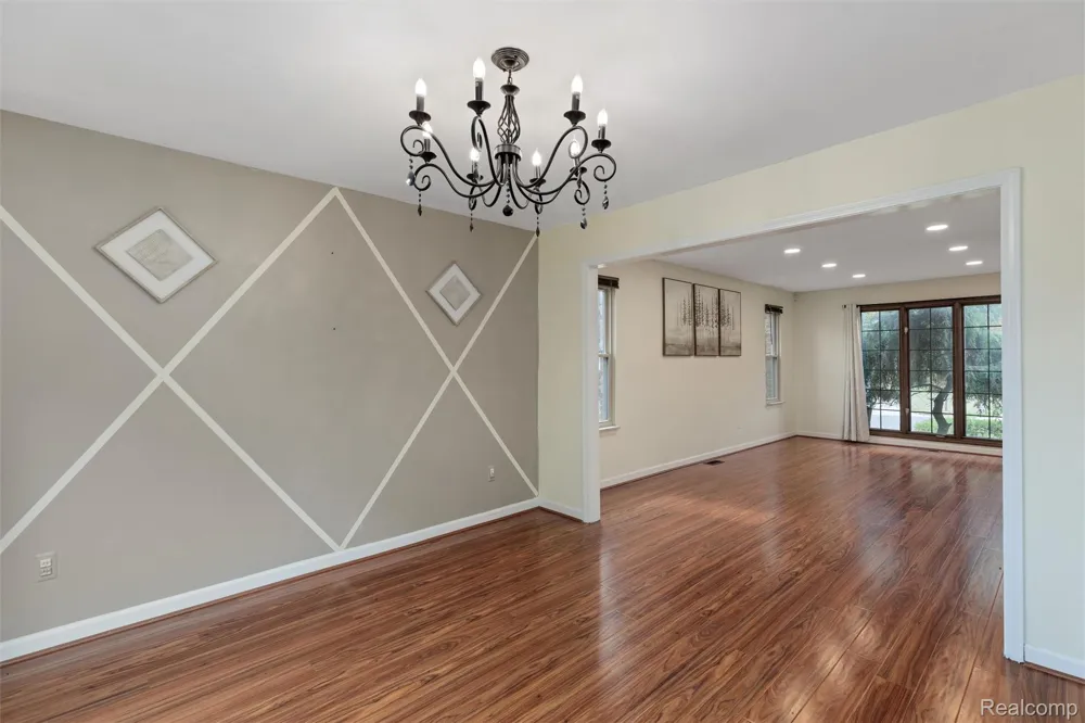 450 Timberline Drive Rochester Hills City, MI 48309