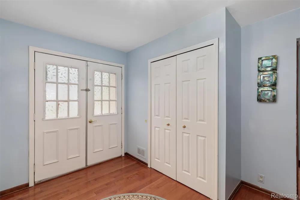 450 Timberline Drive Rochester Hills City, MI 48309