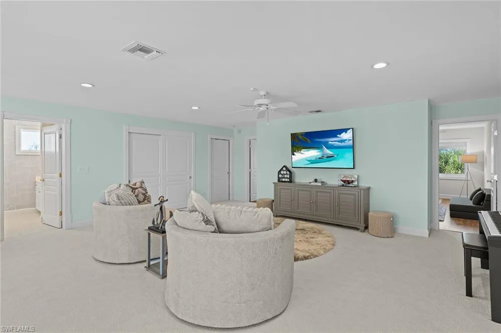 660 Anchor Drive Sanibel, FL 33957