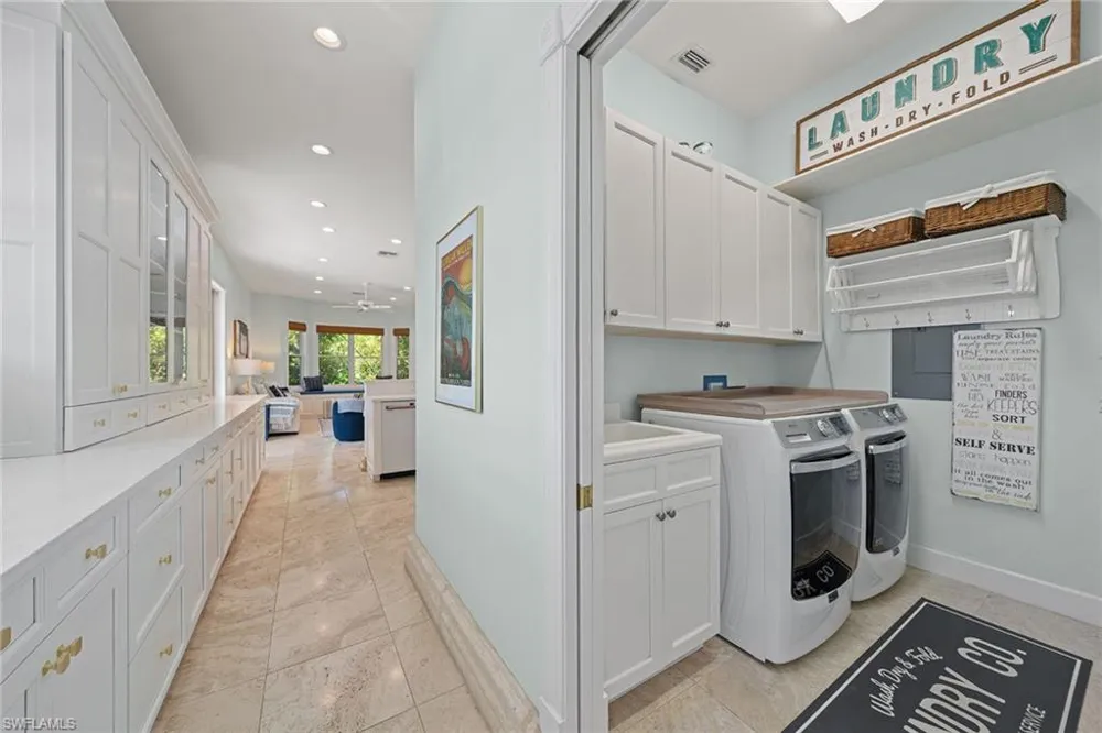 660 Anchor Drive Sanibel, FL 33957