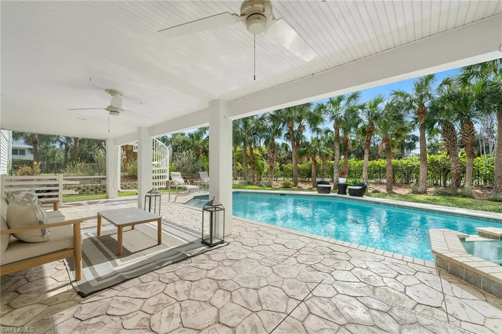 660 Anchor Drive Sanibel, FL 33957