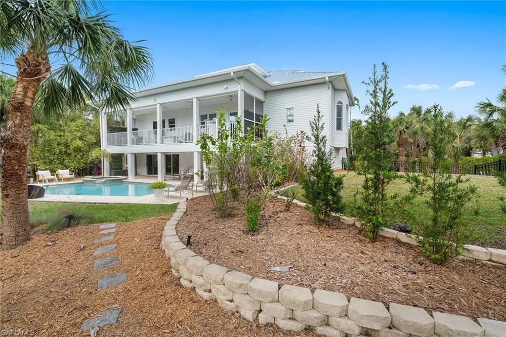 660 Anchor Drive Sanibel, FL 33957
