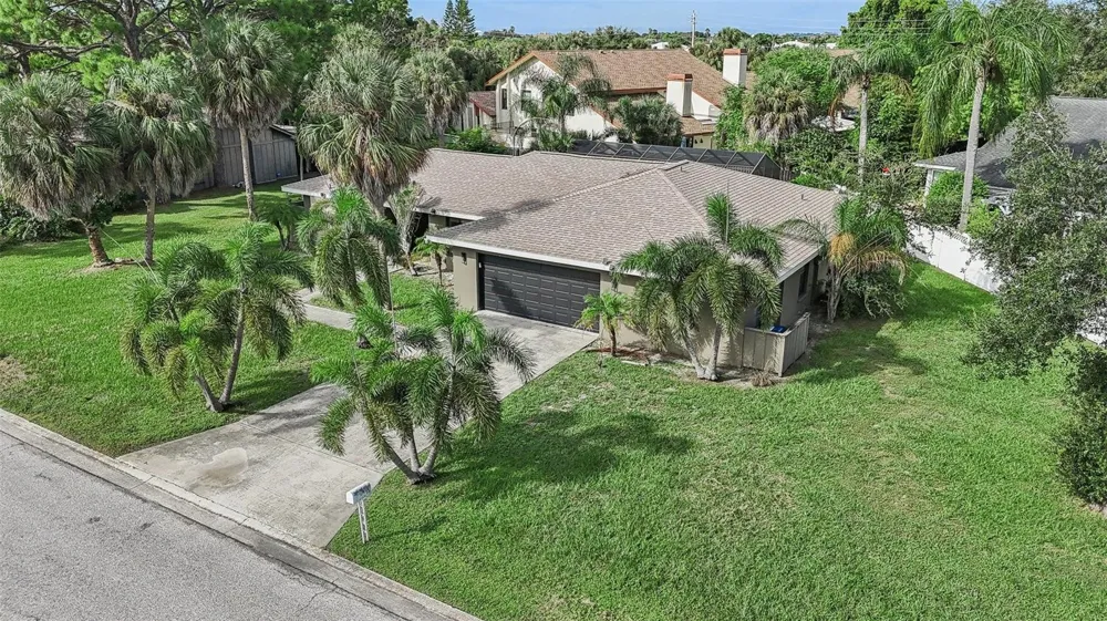 6106 45TH STREET W Bradenton, FL 34210