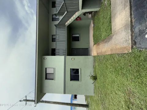 1554 University Lane #301