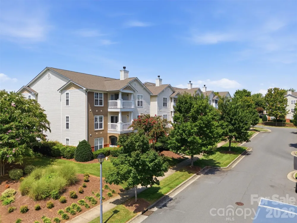 9113 Mcdowell Creek Court #9113 Cornelius, NC 28031
