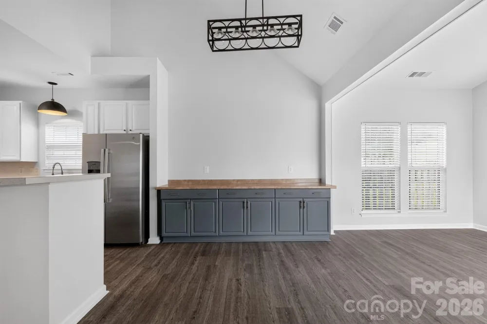 141 Crestwood Drive Mount Holly, NC 28120