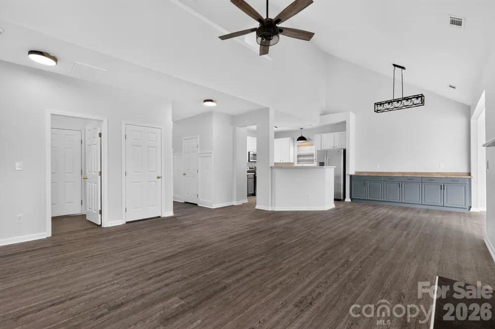 141 Crestwood Drive Mount Holly, NC 28120