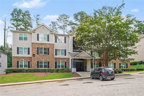 2202 Fairington Village Drive