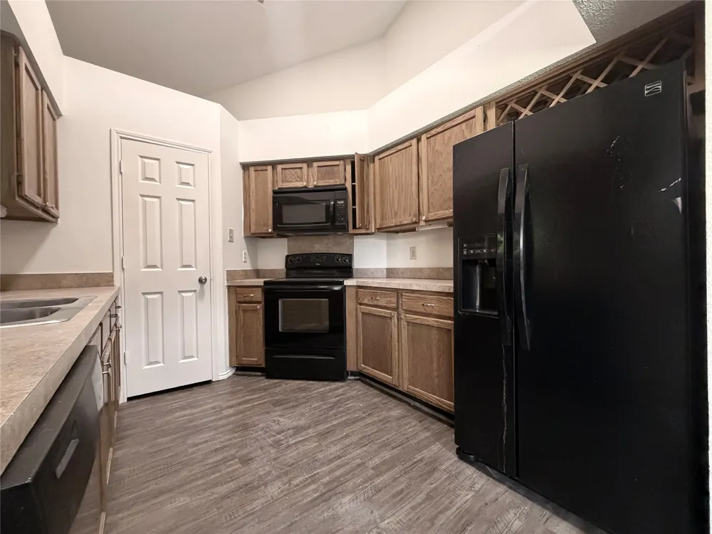 1334 Mimosa Lane Lewisville, TX 75077