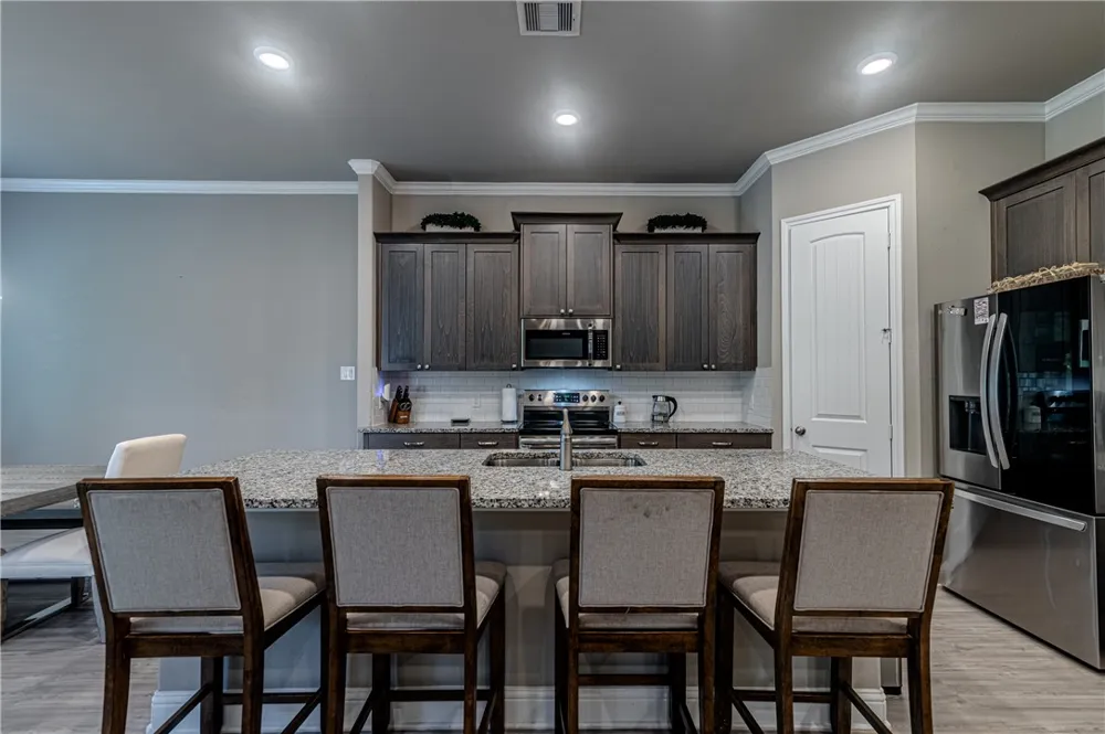 26553 Doe Lane Hempstead, TX 77445
