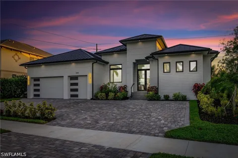 Rose Court