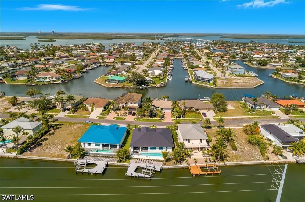 Rose Court Marco Island, FL 34145