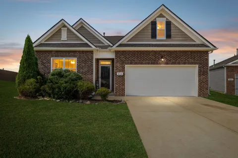 656 Prominence Rd