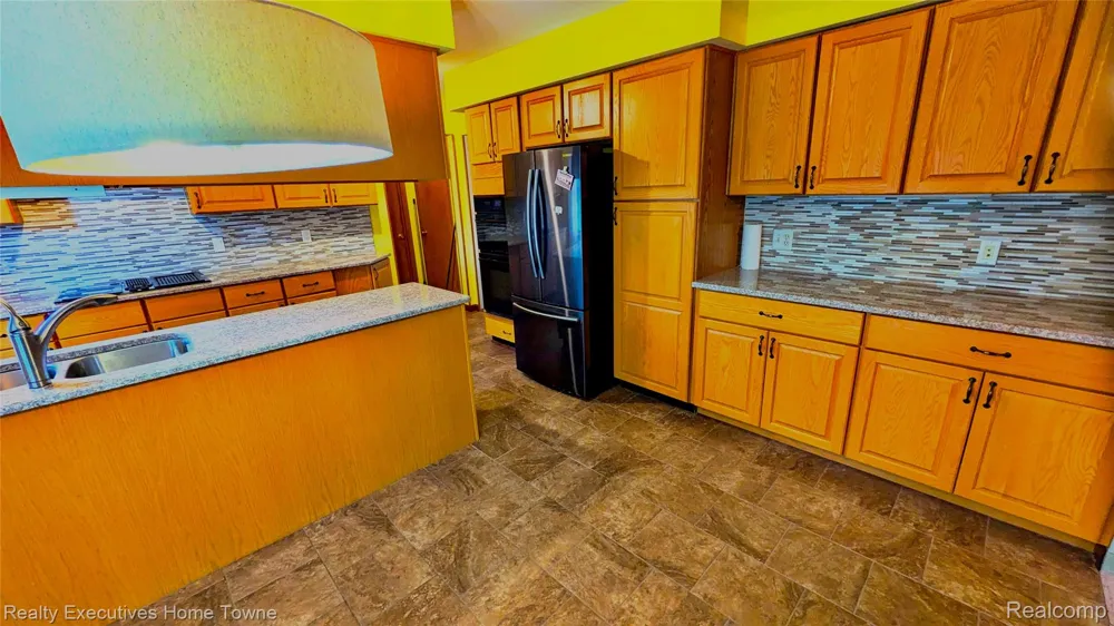 46955 Shiloh Way Shelby Charter Township, MI 48317