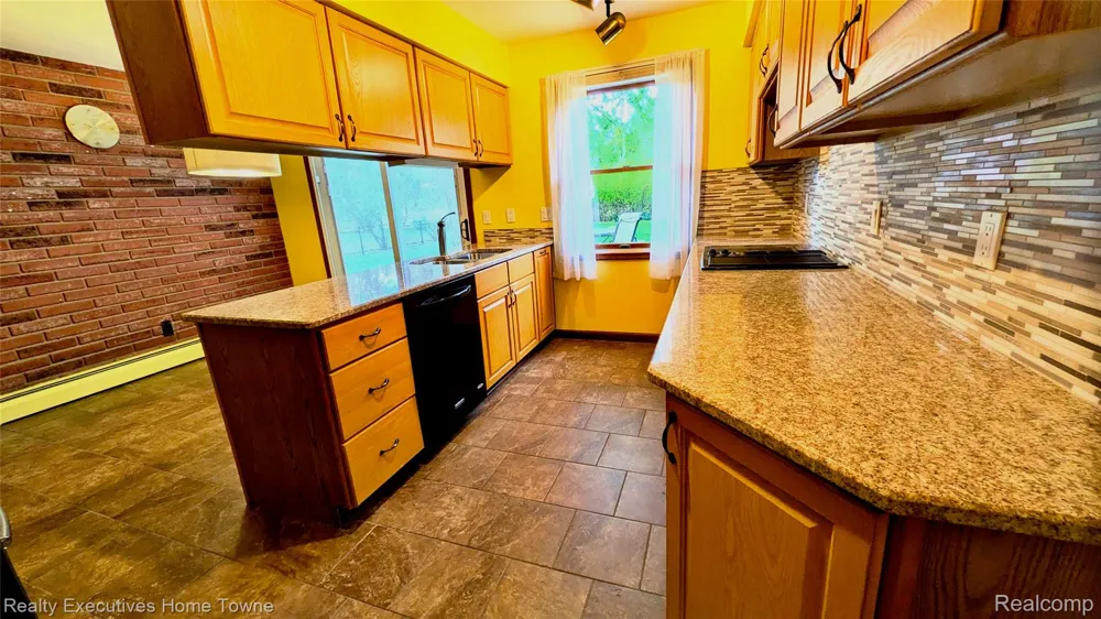 46955 Shiloh Way Shelby Charter Township, MI 48317