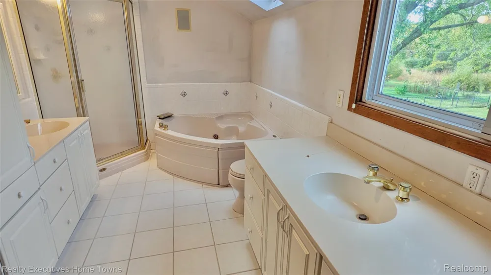 46955 Shiloh Way Shelby Charter Township, MI 48317