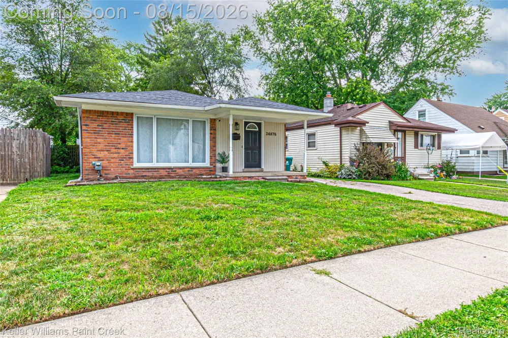 24876 Dale Avenue Eastpointe City, MI 48021