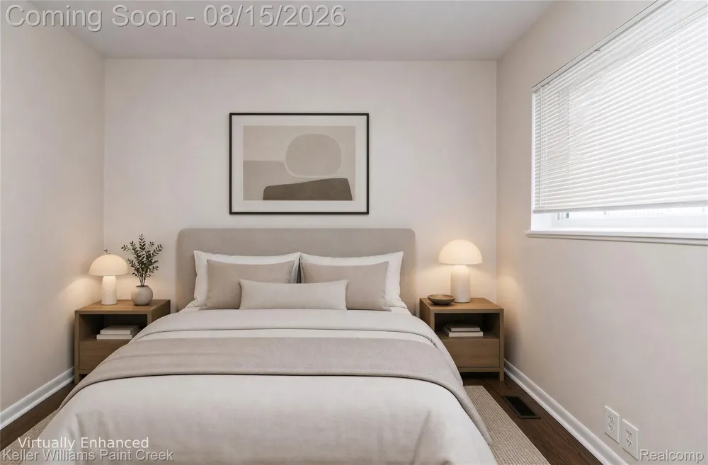 24876 Dale Avenue Eastpointe City, MI 48021