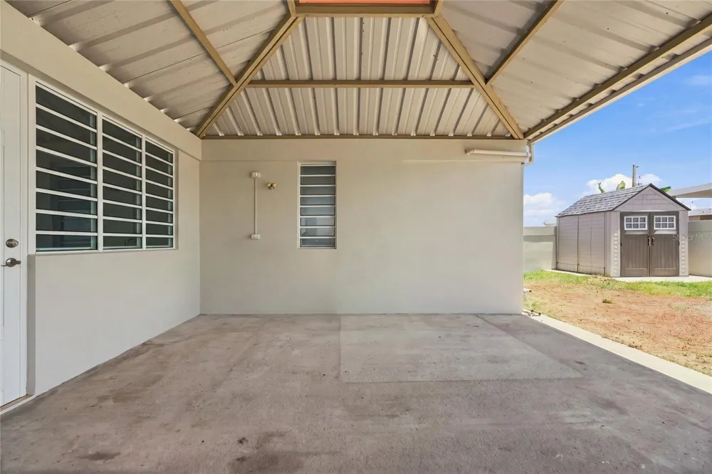 F-30 CALLE MAR EGEO Humacao, PR 00791