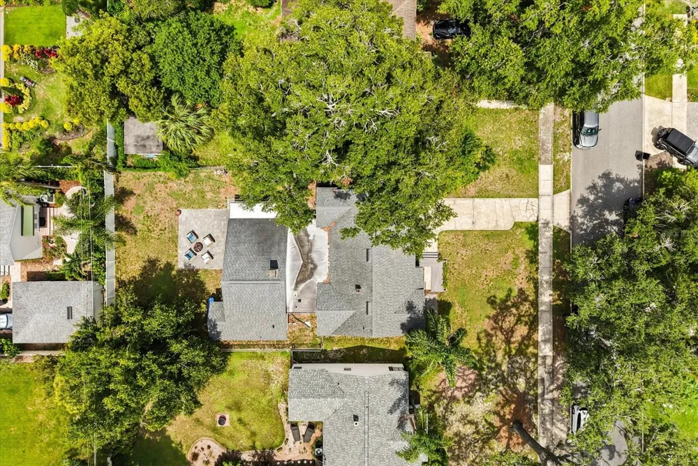 37 E VANDERBILT STREET Orlando, FL 32804
