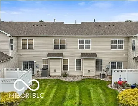 14215 Prairie Meadow Drive Noblesville, IN 46060